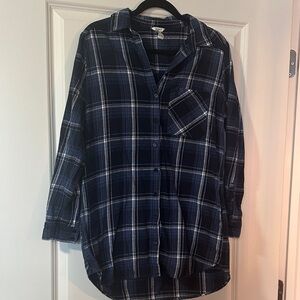 Forever 21 Navy Plaid Button-Down Shirt